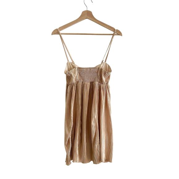Show Me Your Mumu GNO Mini Dress Gold Pleated S - Picture 6 of 7